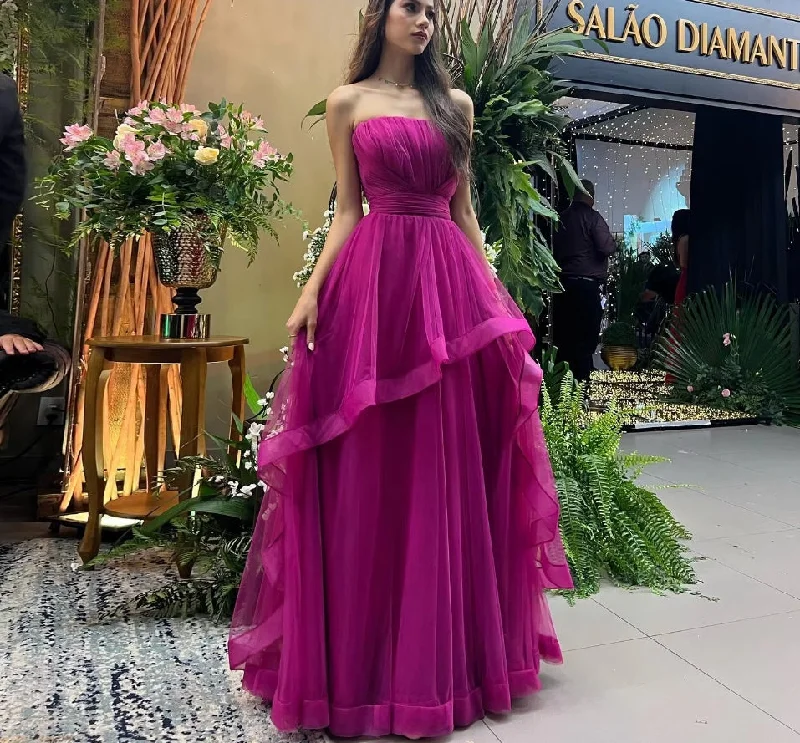 A Line Tulle Fuchsia Prom Dresses Strapless Ruffles Women Evening Party Gowns Customized Pleat Formal Bridesmaid Wear