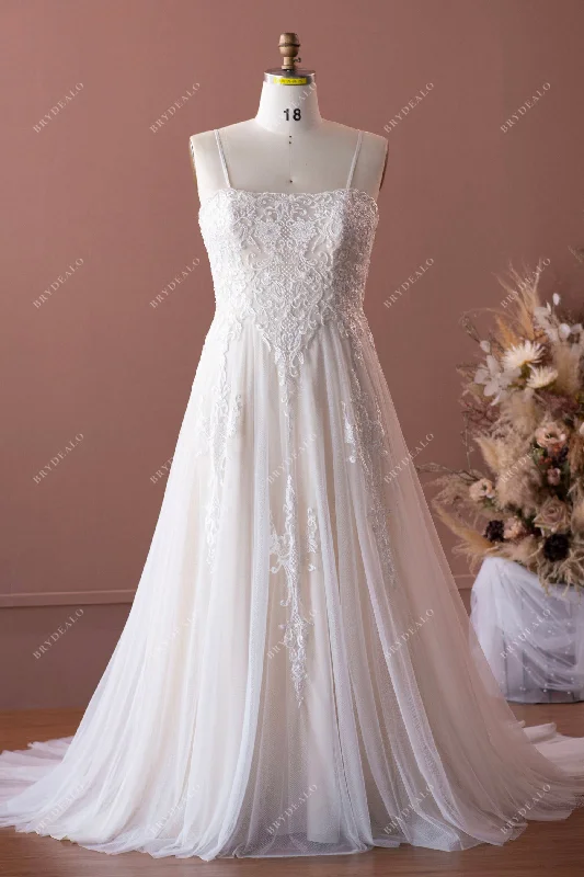 Plus Size Spaghetti Strap Stylish Lace A-line Bridal Dress